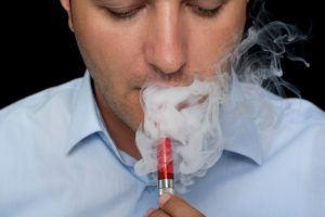 does e-cigarettes helps to quit smoking 