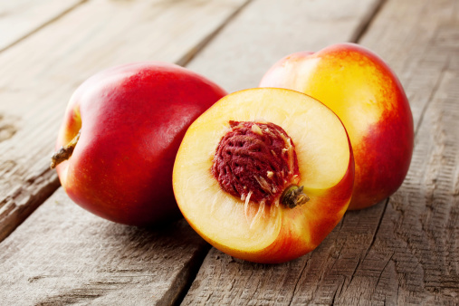 Nectarines: Nutrition and health...