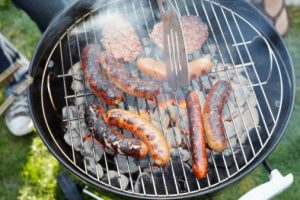 High meat consumption along with high cooking temperatures increases kidney cancer risk