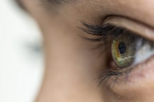 Rare-eye-inflammation-linked-with-chickenpox-shingles-vaccine