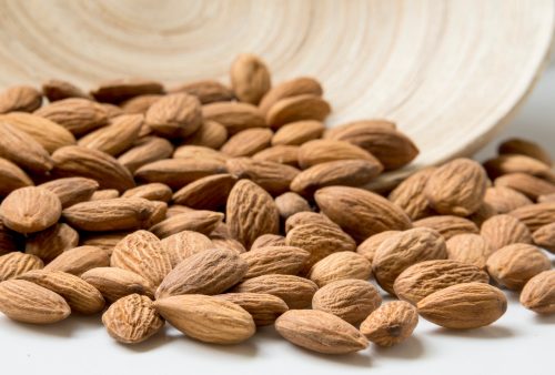 almonds improve digestion