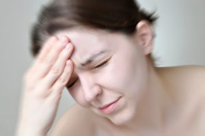 migraines-with-aura-linked-to-higher-risk-of-stroke