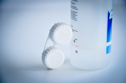 FDA warns of contact lens misuse