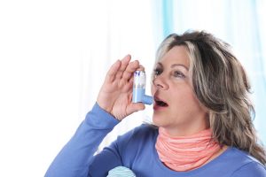 Asthma risk higher in underweight or obese women who smoke and drink