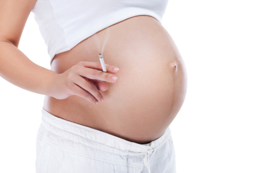 Smoking during pregnancy alters ...