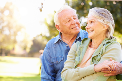 Women live longer than men due t...