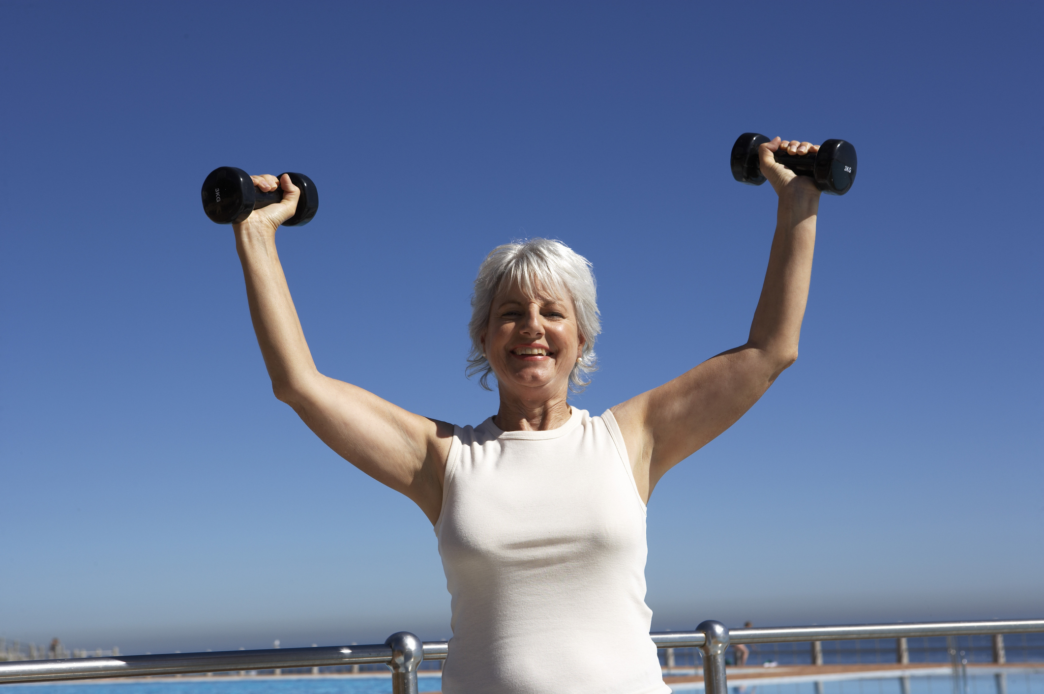 Kidney stone risk in postmenopau...