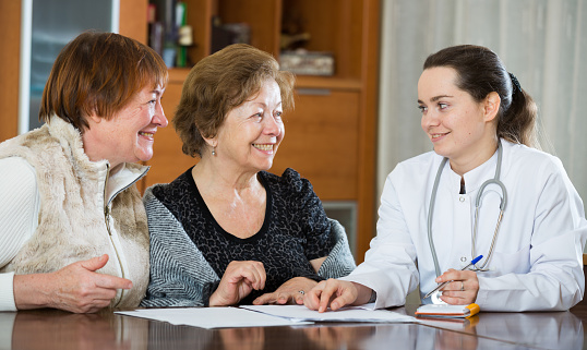 Alzheimer’s disease patients rec...