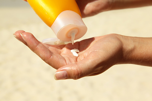 Many popular sunscreens don’t me...