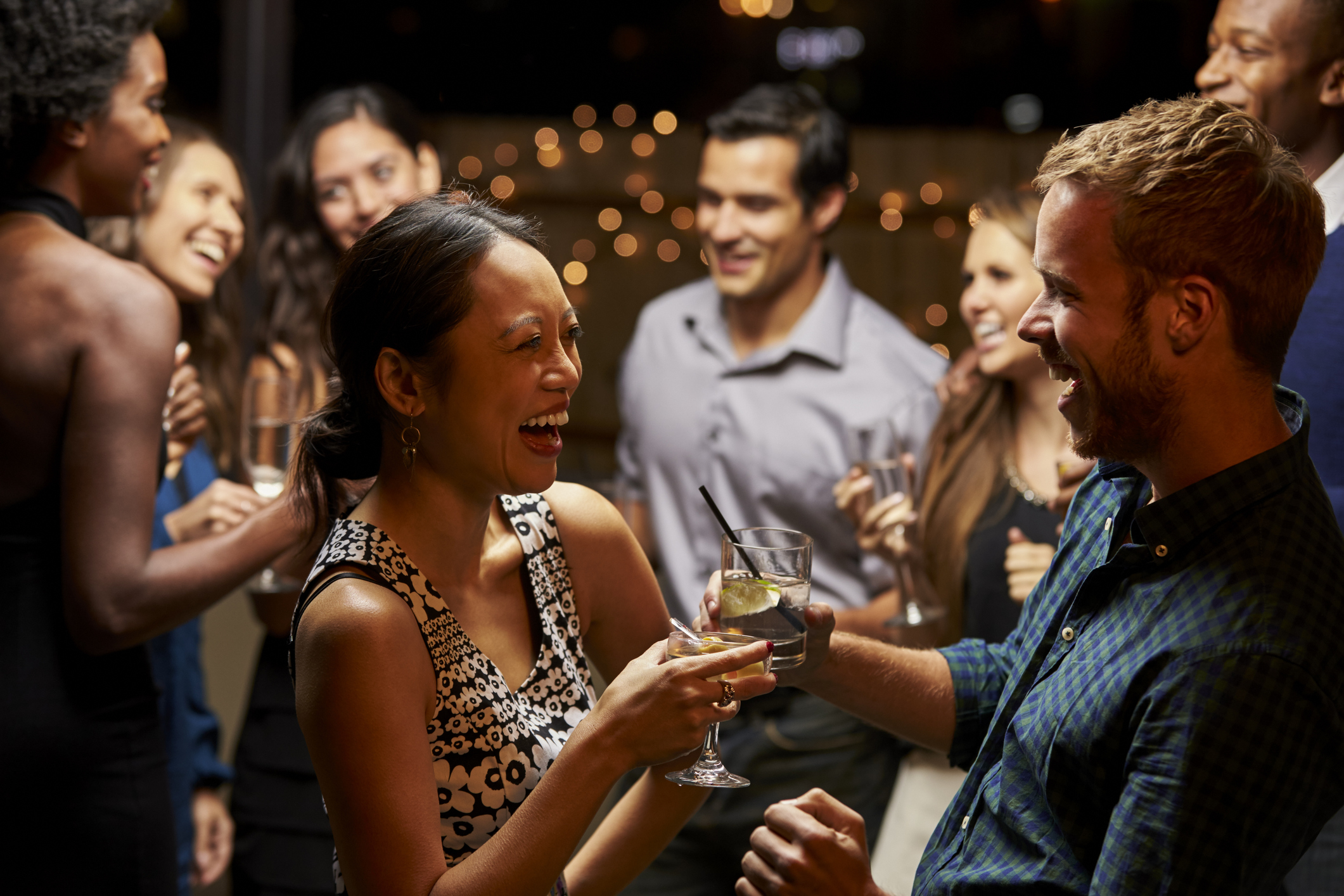 Who drinks more – married or sin...