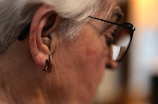 Hearing loss in elderly linked t...
