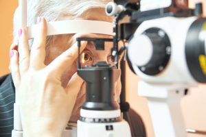 rapid eye movement delayed in glaucoma