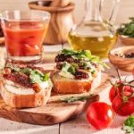Age-related macular degeneration risk may be reduced with the Mediterranean diet and caffeine: New study