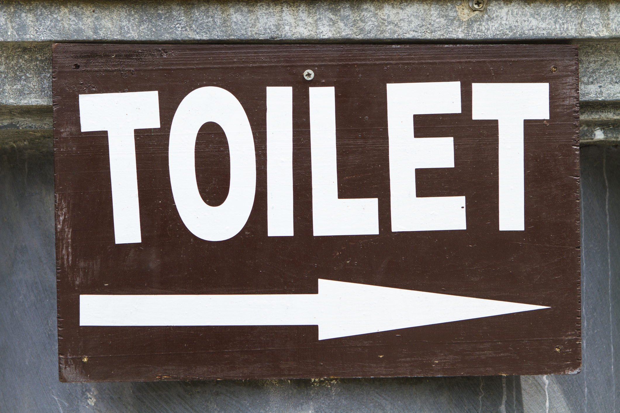 Decreased urine output (oliguria...