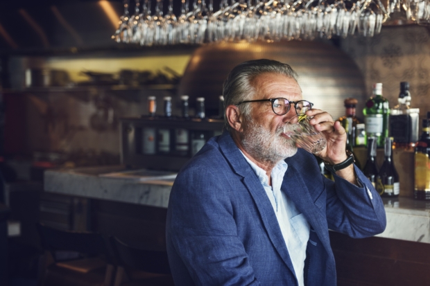 Prostate cancer risk higher with alcohol consumption