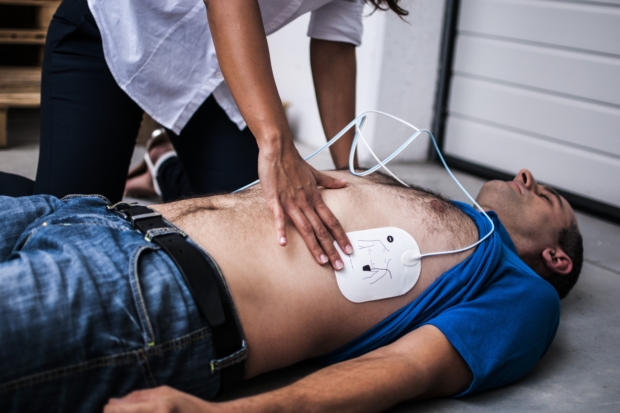 Sudden cardiac arrest: Causes, r...