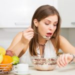 fast-eating-habits-hurt-digestion