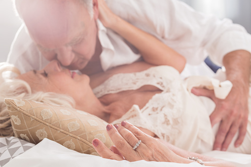 4 tips for better bedroom perfor...