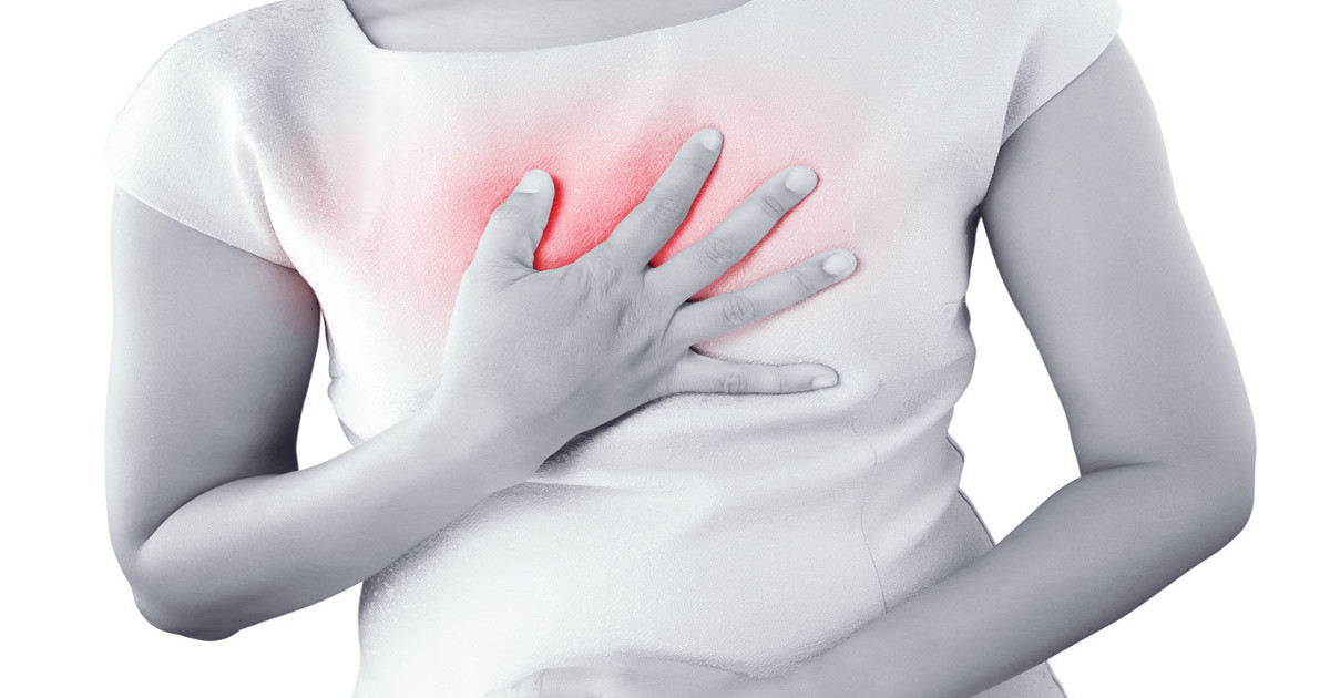 10 Natural Antacids to Help With Heartburn & Better Digestion