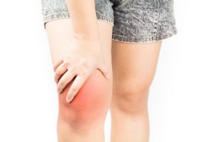 what is knee effusion