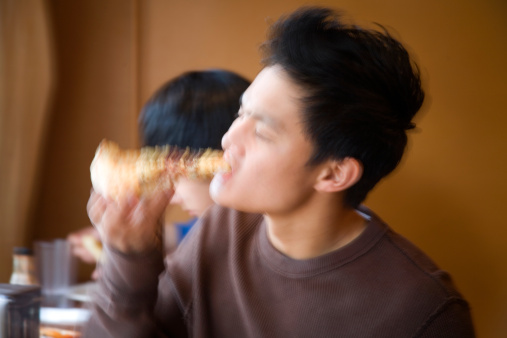 Eating too fast may lead to heal...