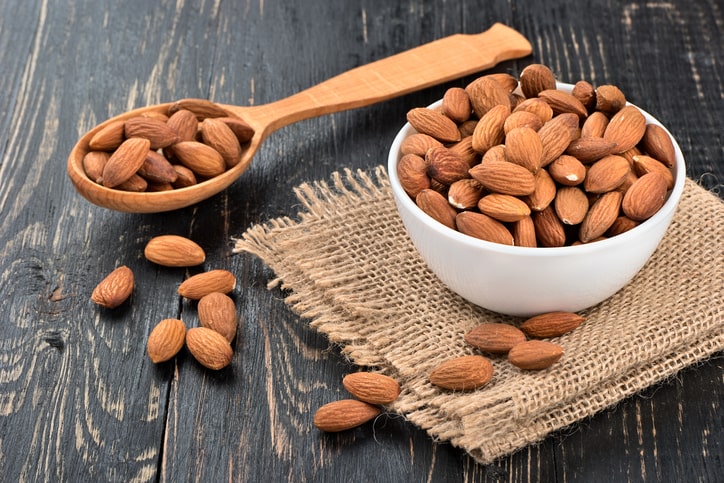 This Morning Snack Can Help Lowe...