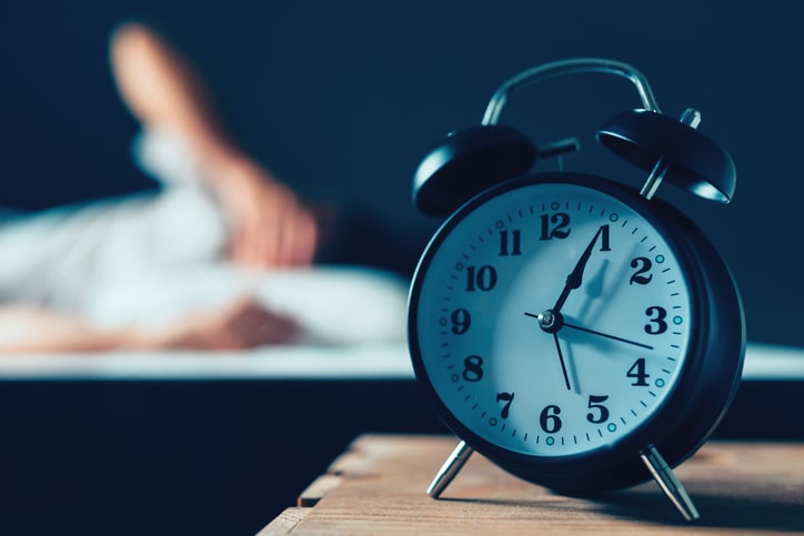 6 Benefits of Sleeping an Extra ...
