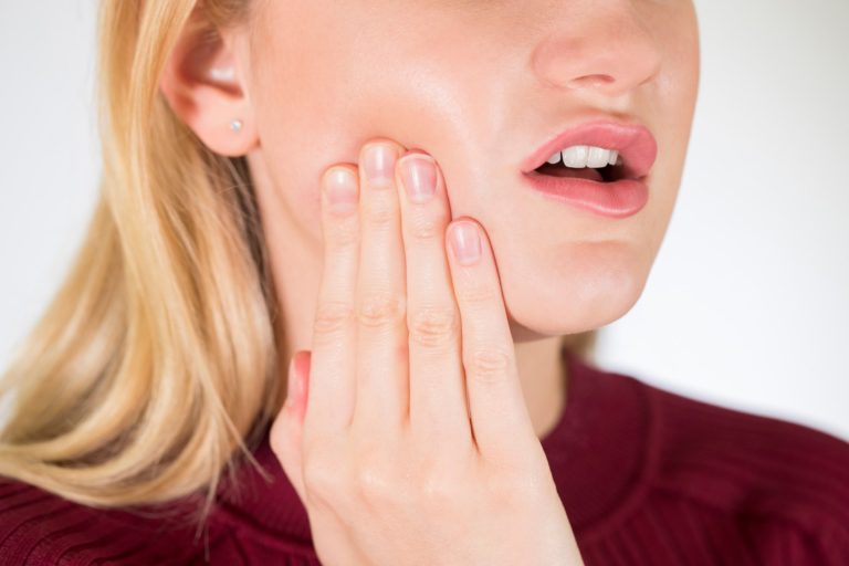 Jaw Exercises, Warm Compresses Beneficial for Temporomandibular Joint