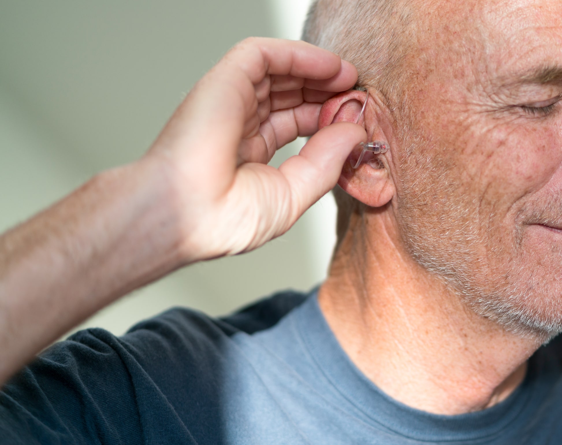 Hearing Aid May Help Lower the R...