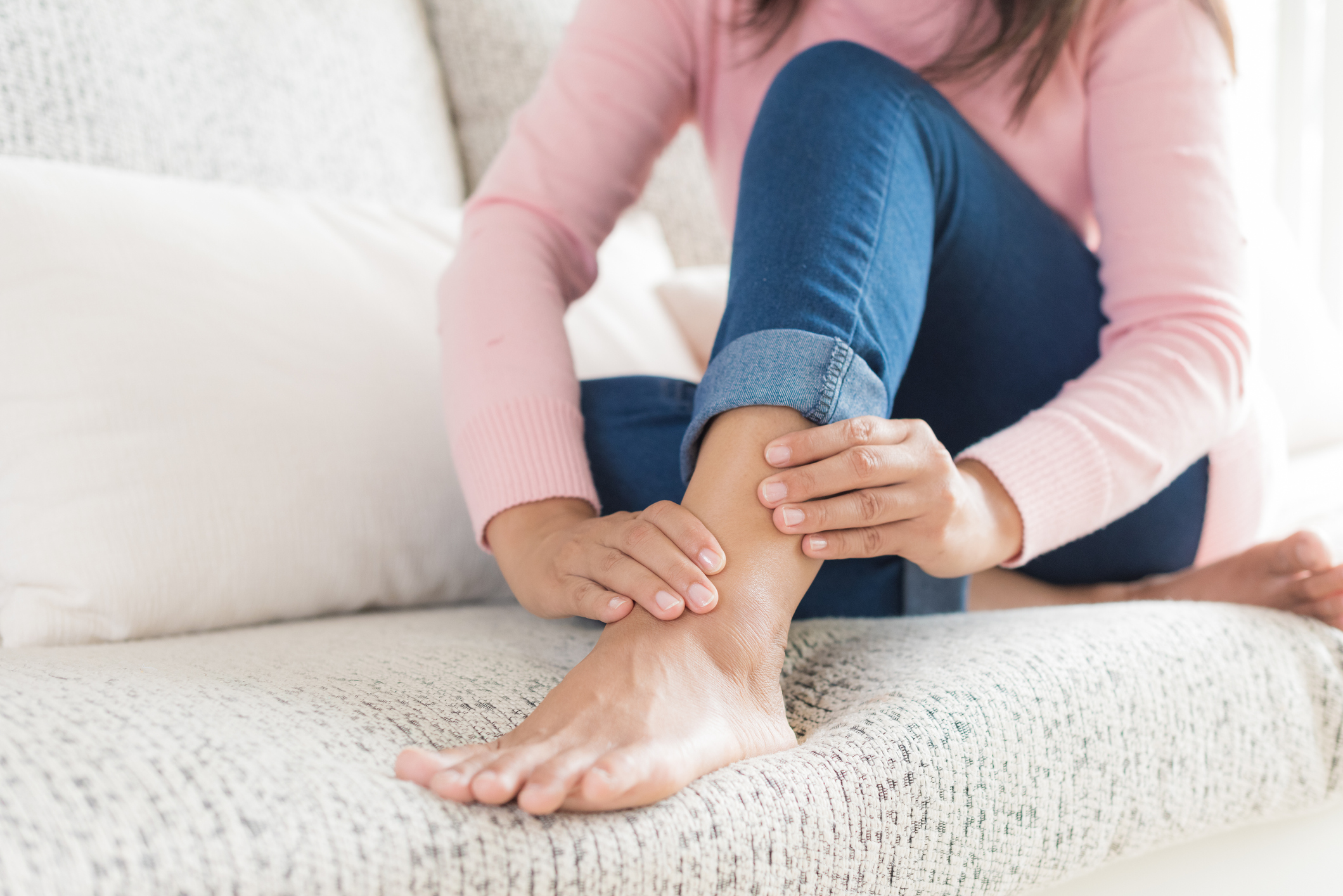 Quick Tips for Managing Ankle Pain