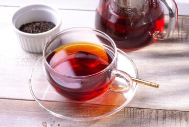 Could Black Tea Help You Live Lo...